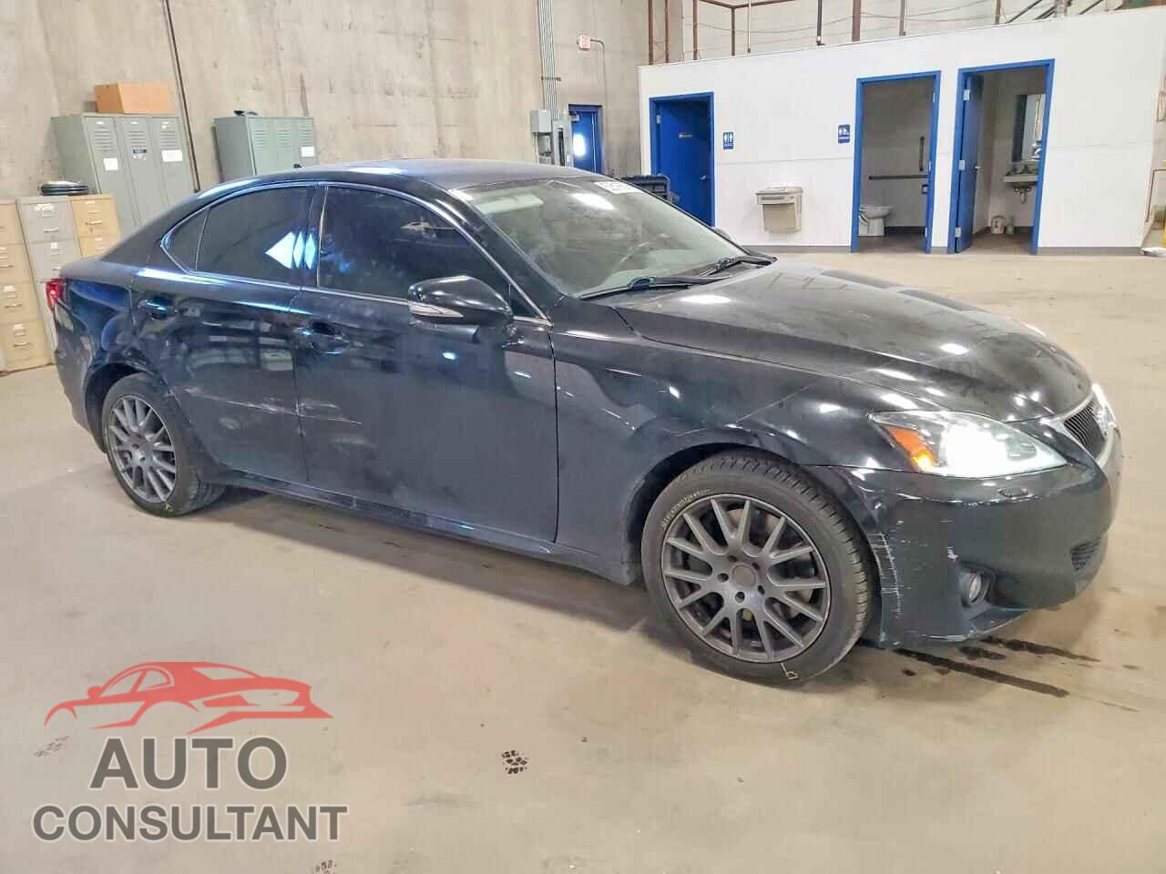 LEXUS IS 2011 - JTHCE5C23B5001656
