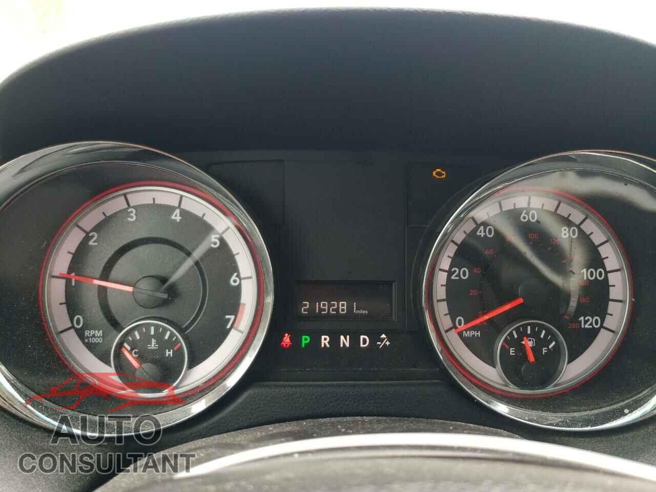 DODGE CARAVAN 2015 - 2C4RDGBG7FR616582