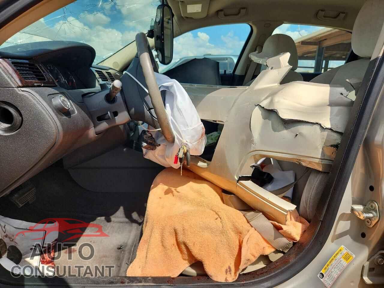 CHEVROLET IMPALA 2012 - 2G1WB5E31C1124607