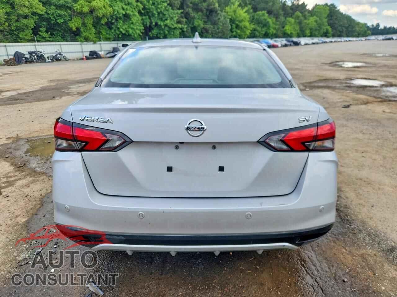 NISSAN VERSA 2021 - 3N1CN8EVXML884039