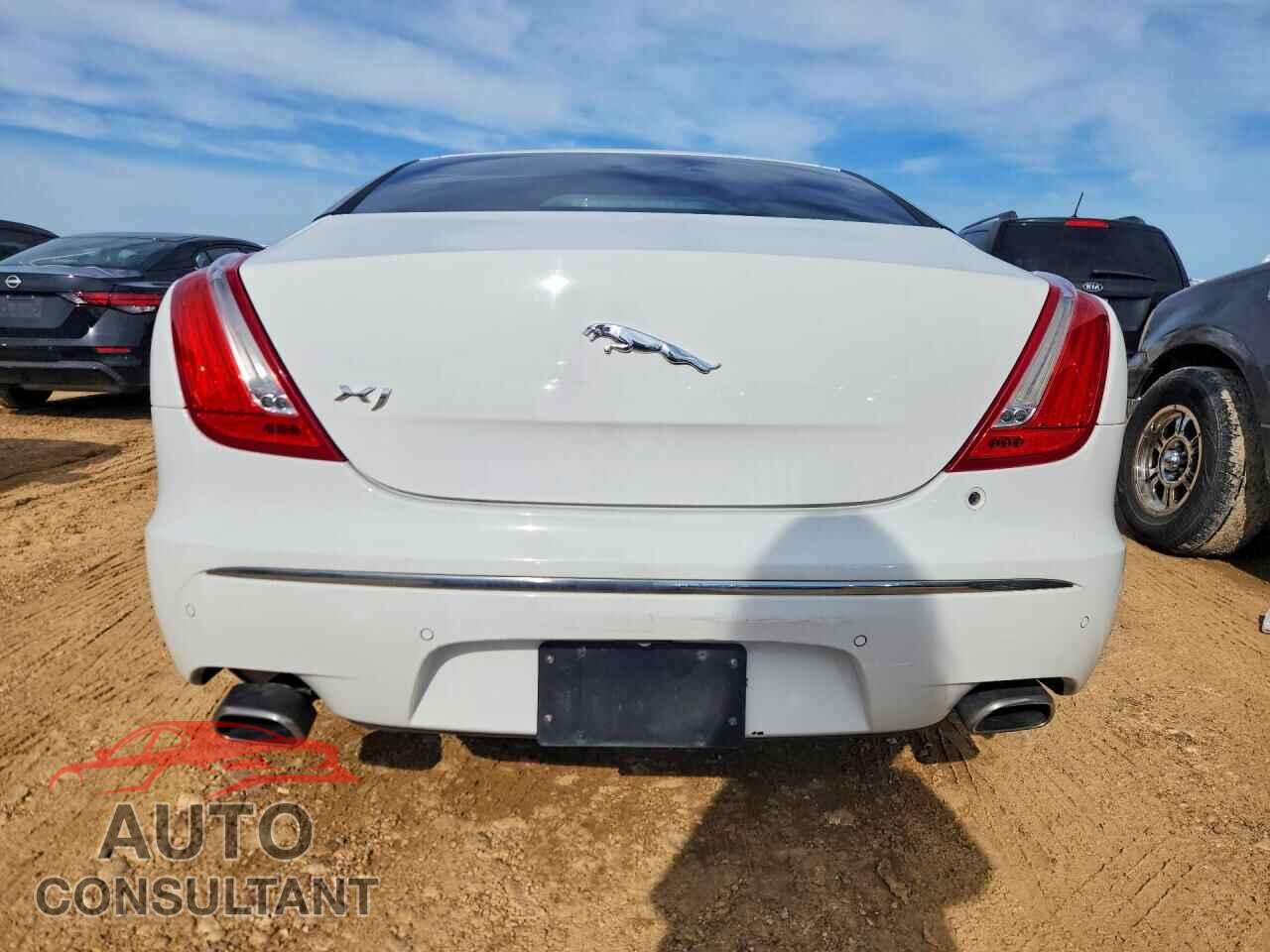 JAGUAR XJ 2011 - SAJWA1CB3BLV06175