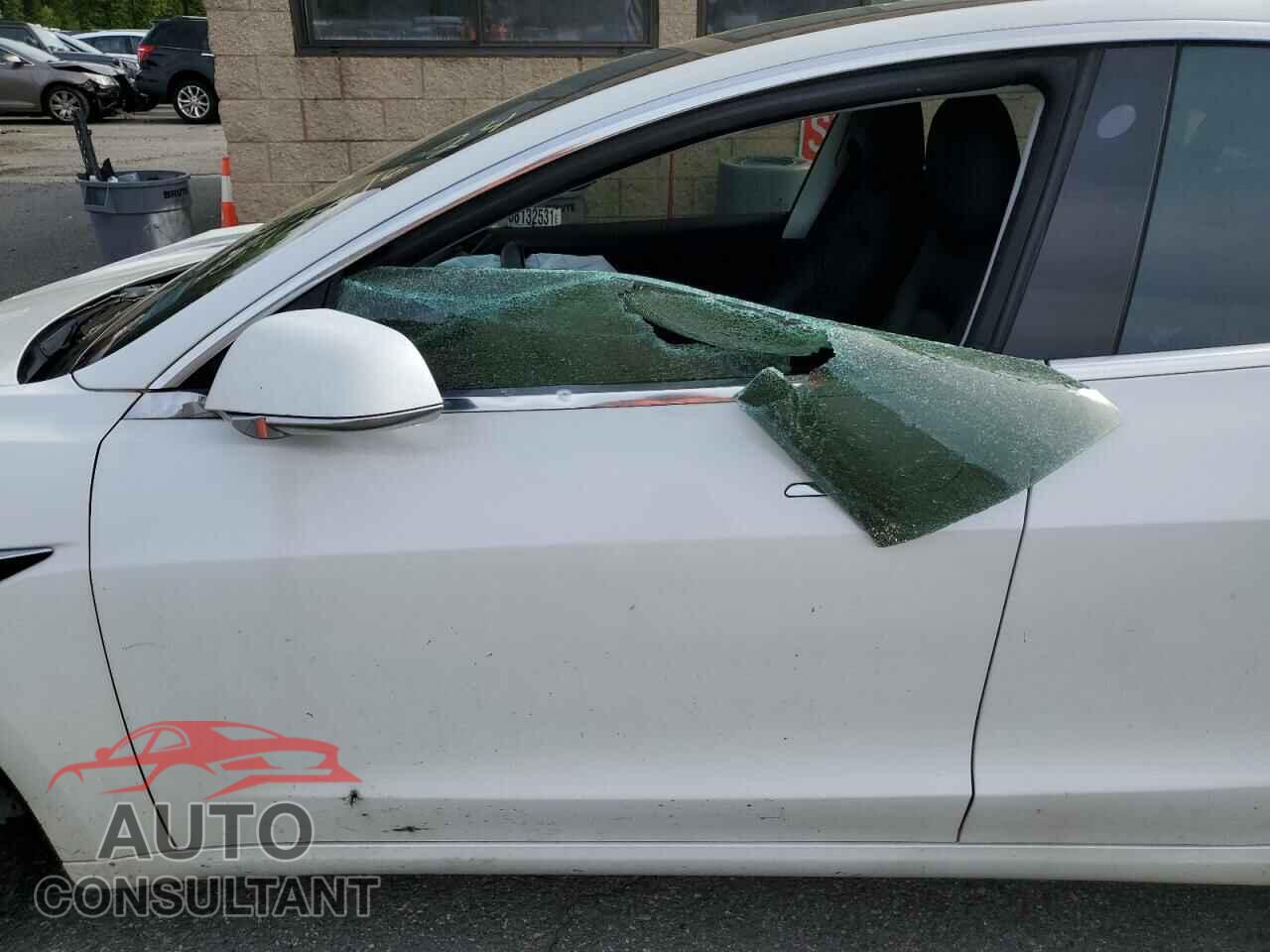 TESLA MODEL 3 2019 - 5YJ3E1EA9KF314059