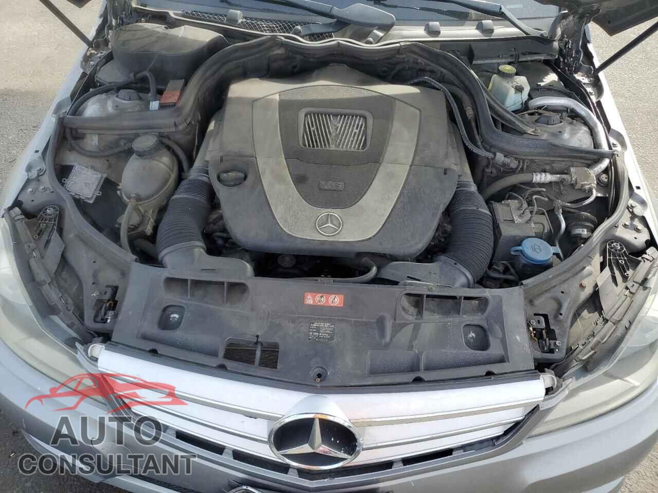 MERCEDES-BENZ C-CLASS 2012 - WDDGF8BB2CA604776