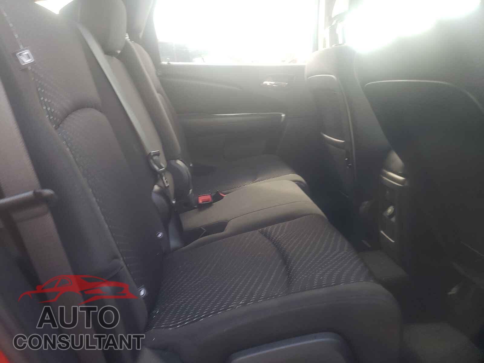 DODGE JOURNEY 2017 - 3C4PDCBGXHT509316