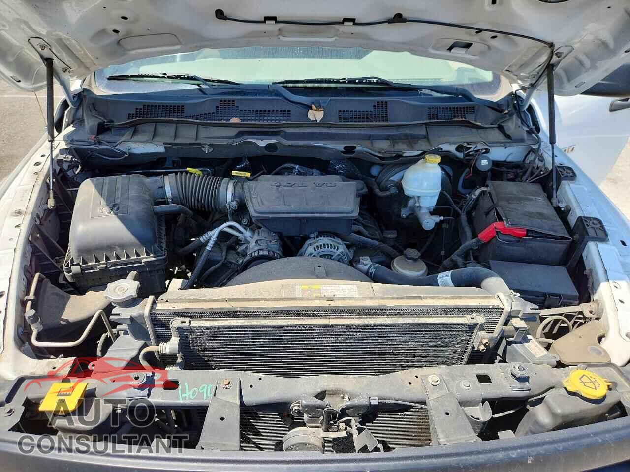 DODGE RAM 1500 2012 - 1C6RD6FP5CS242432