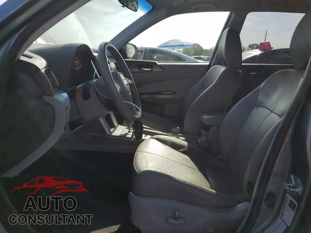 SUBARU FORESTER 2011 - JF2SHAEC3BH780124