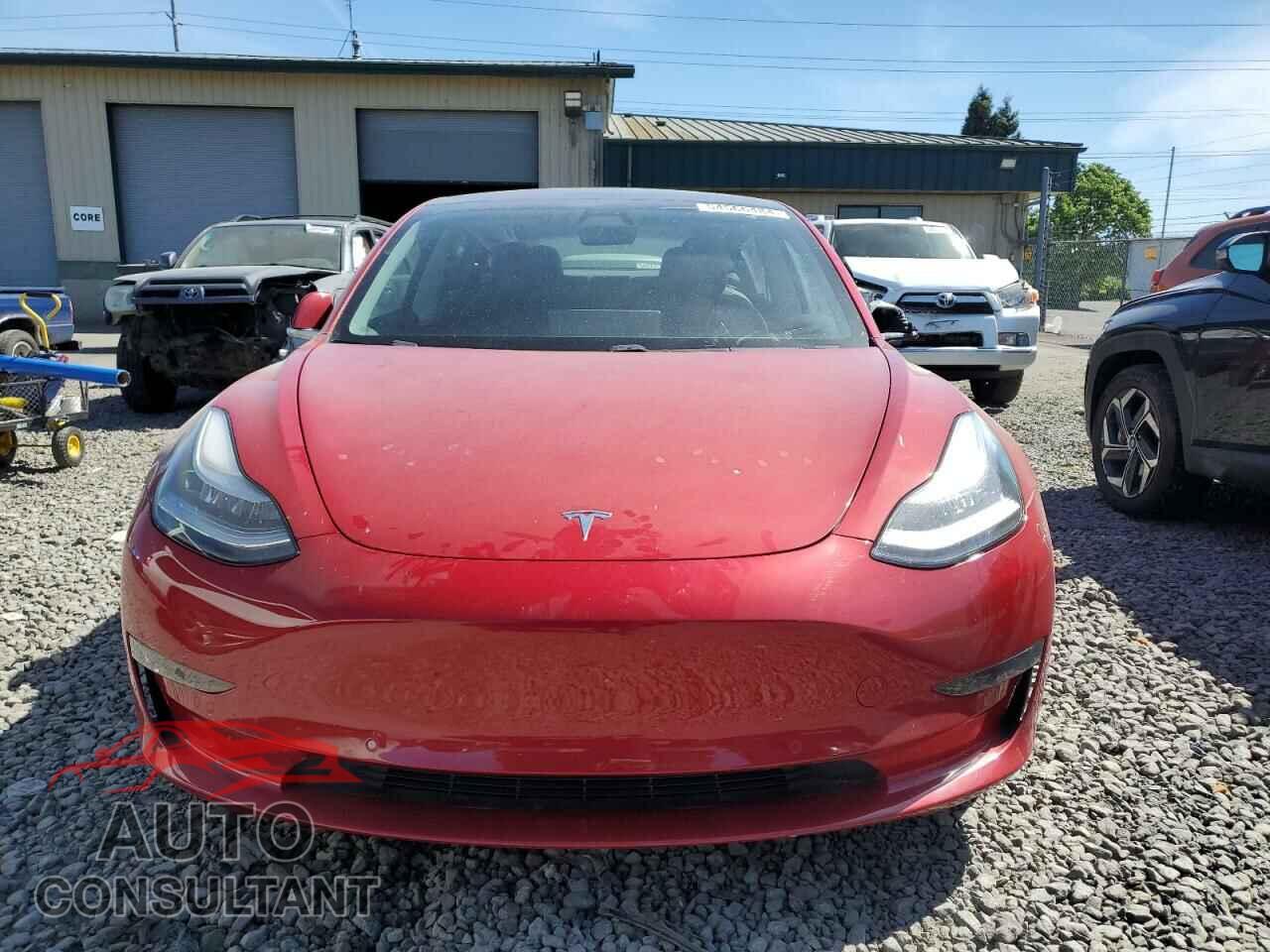 TESLA MODEL 3 2018 - 5YJ3E1EB8JF065664