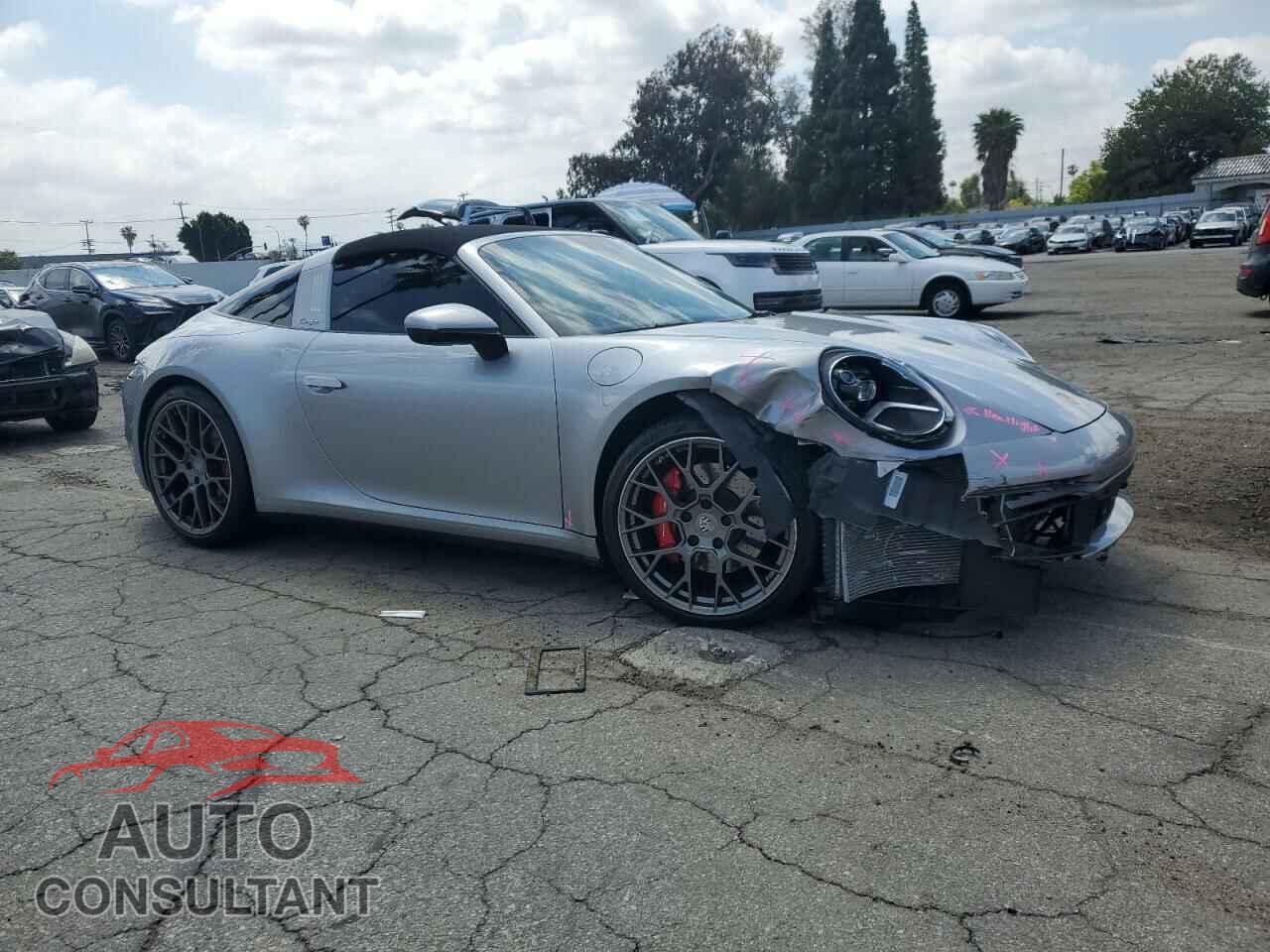 PORSCHE 911 2021 - WP0BB2A94MS235278
