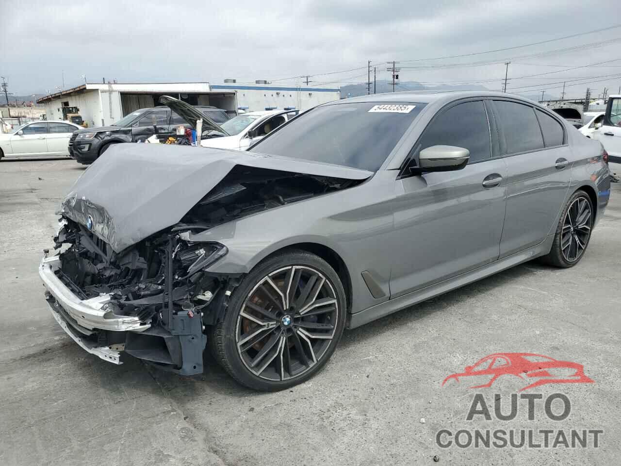 BMW M5 2022 - WBA13BK08NCJ34424