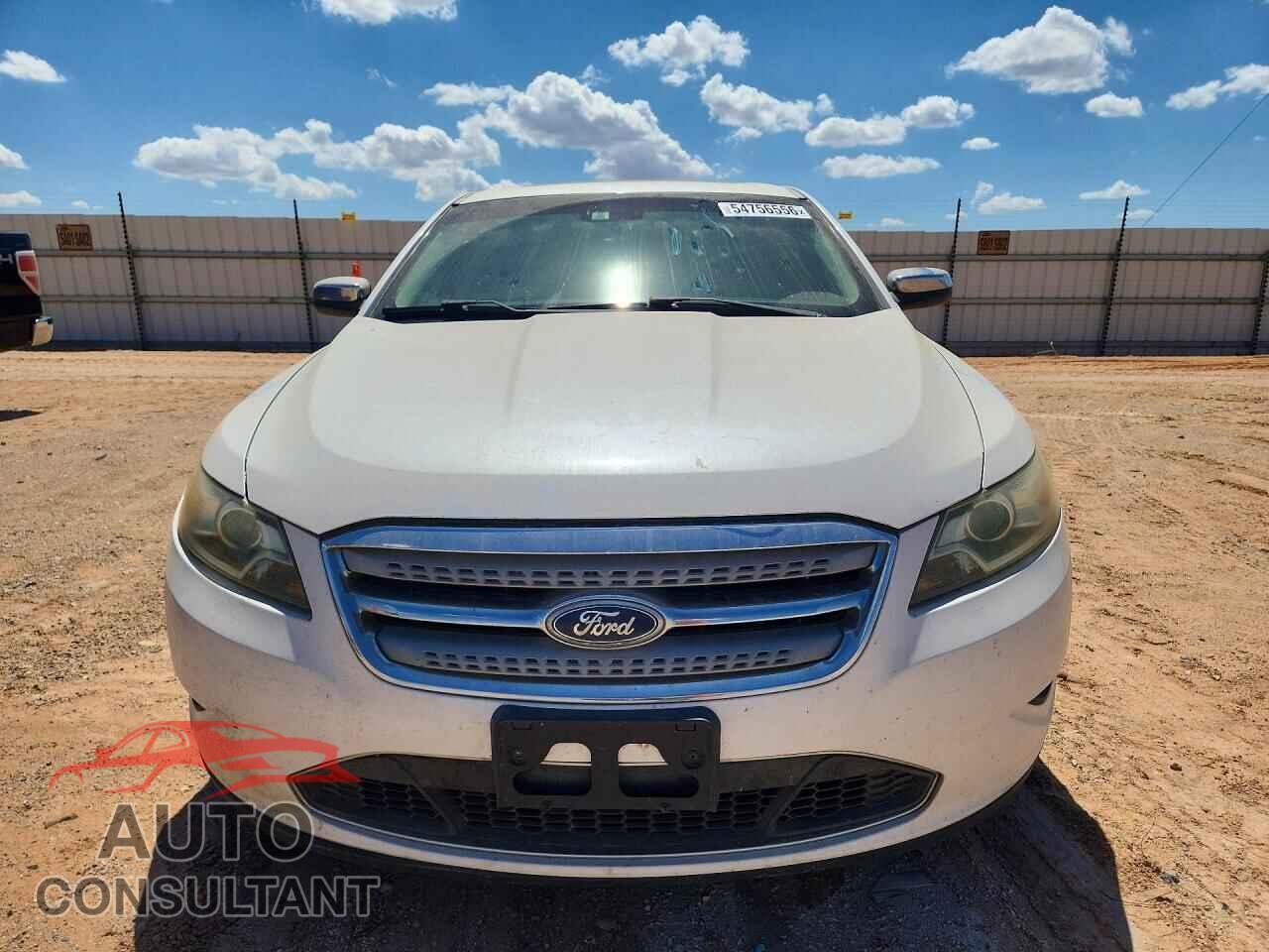 FORD TAURUS 2011 - 1FAHP2FW3BG104360