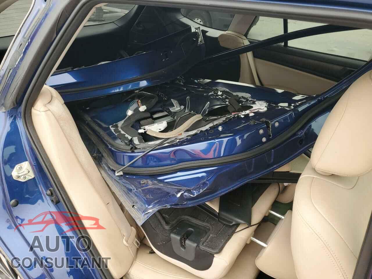 SUBARU OUTBACK 2017 - 4S4BSANC7H3209334