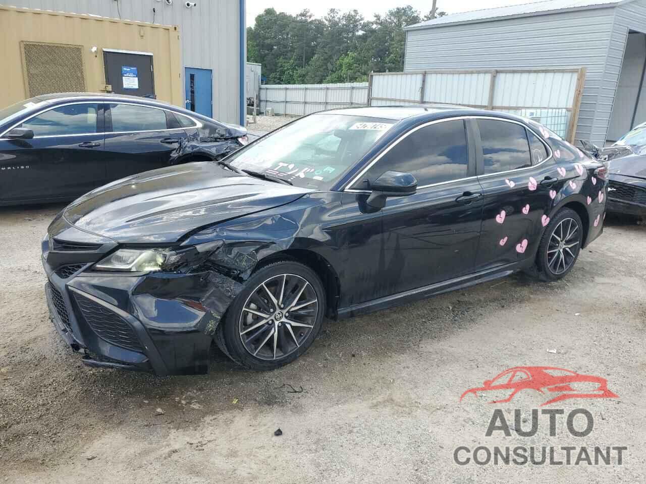 TOYOTA CAMRY 2021 - 4T1G11AK2MU563031