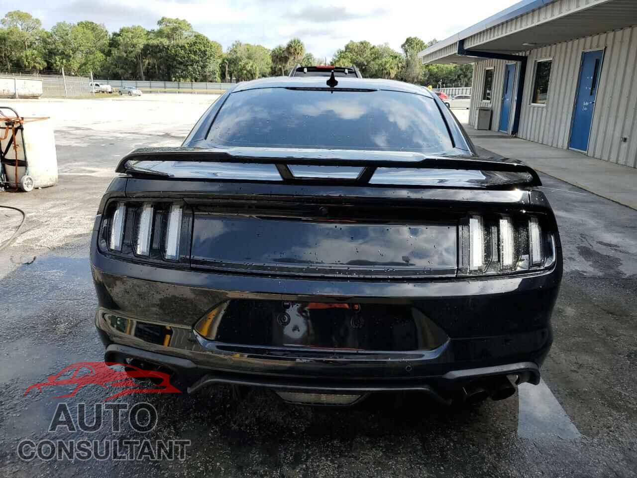 FORD MUSTANG 2021 - 1FA6P8CF9M5127350