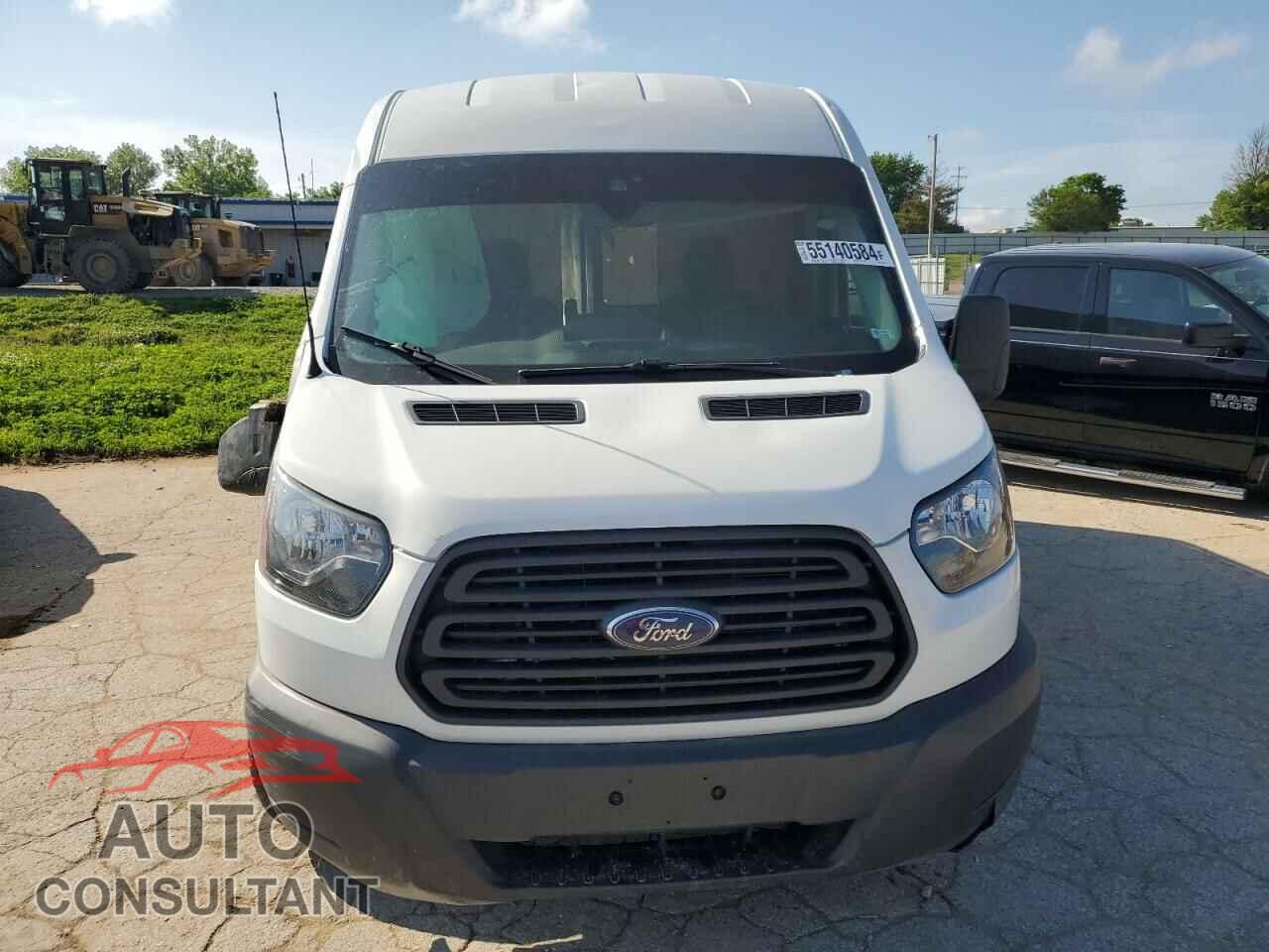 FORD TRANSIT 2018 - 1FTYR2CM8JKA62979