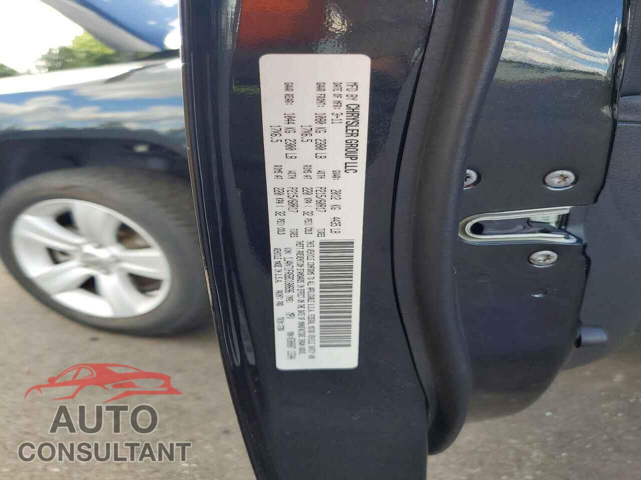 JEEP COMPASS 2011 - 1J4NT1FA5BD180696
