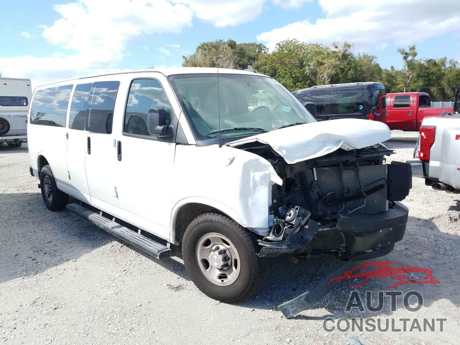 CHEVROLET EXPRESS 2018 - 1GAZGNFG5J1239648