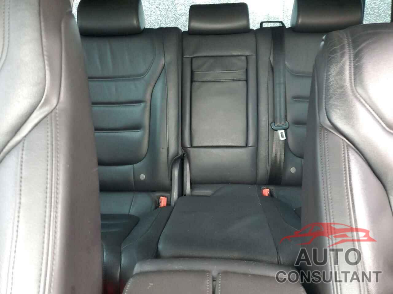 VOLKSWAGEN TOUAREG 2014 - WVGDF9BP3ED008538