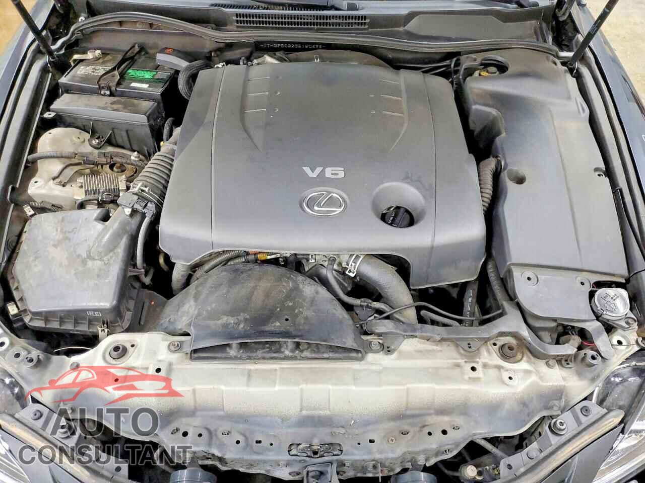 LEXUS IS 2011 - JTHBF5C22B5150696