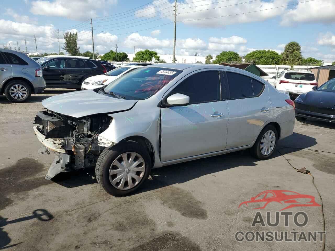 NISSAN VERSA 2019 - 3N1CN7AP9KL876853