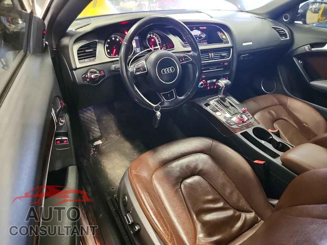 AUDI A5 2014 - WAULFAFR1EA075408