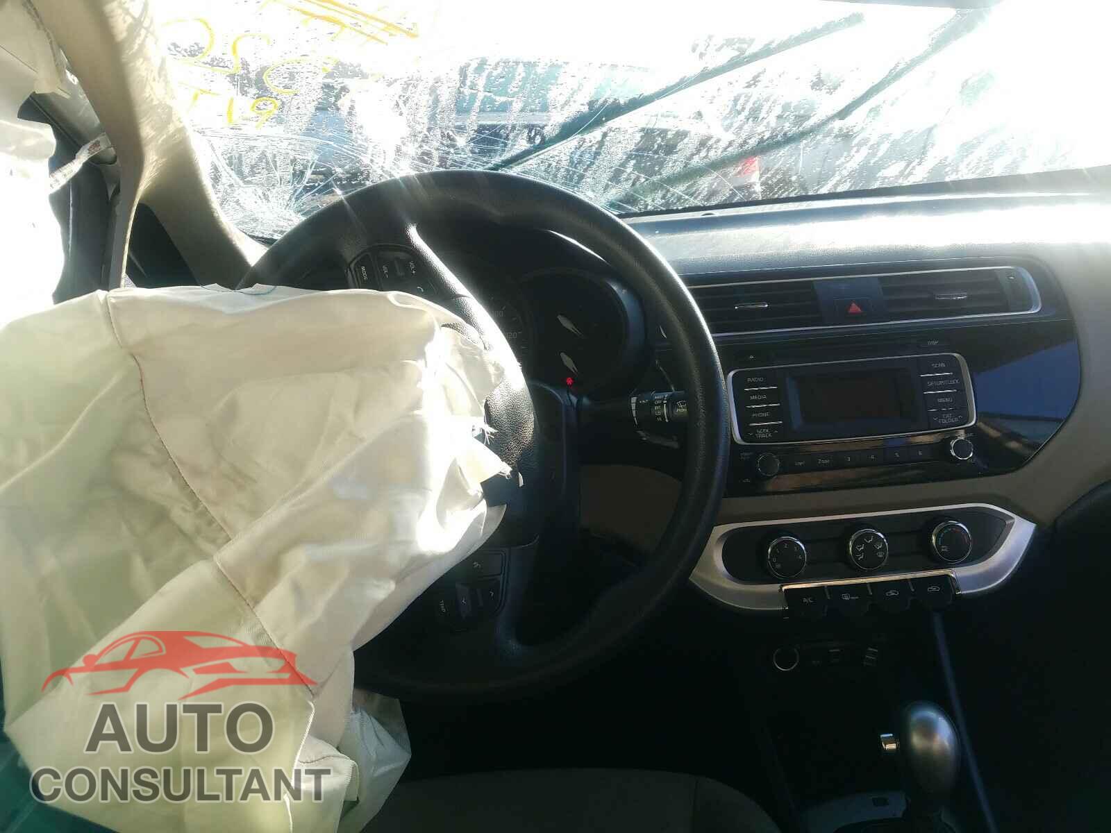 KIA RIO 2016 - KNADM4A33G6646479