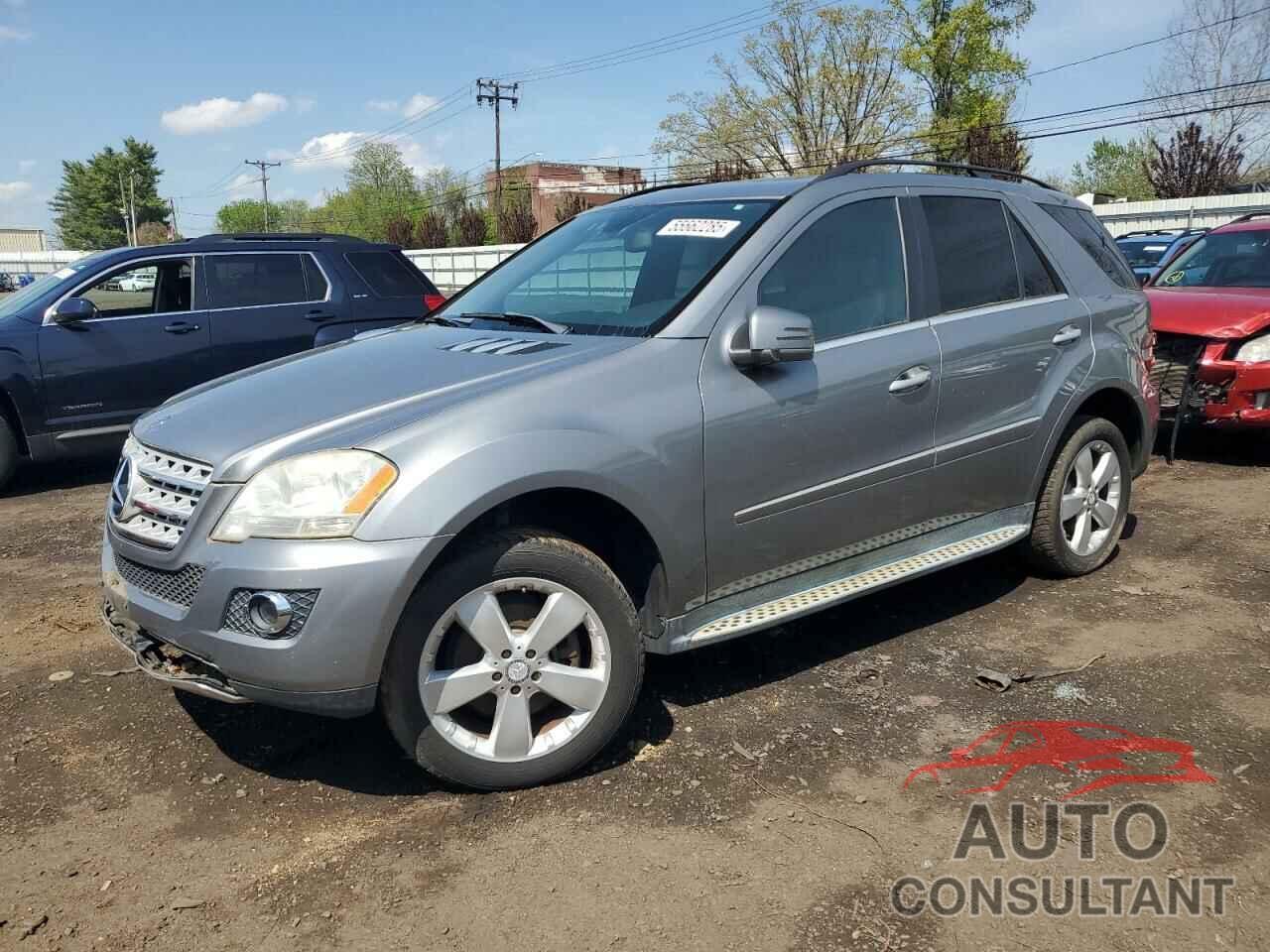 MERCEDES-BENZ M-CLASS 2011 - 4JGBB8GB4BA728969