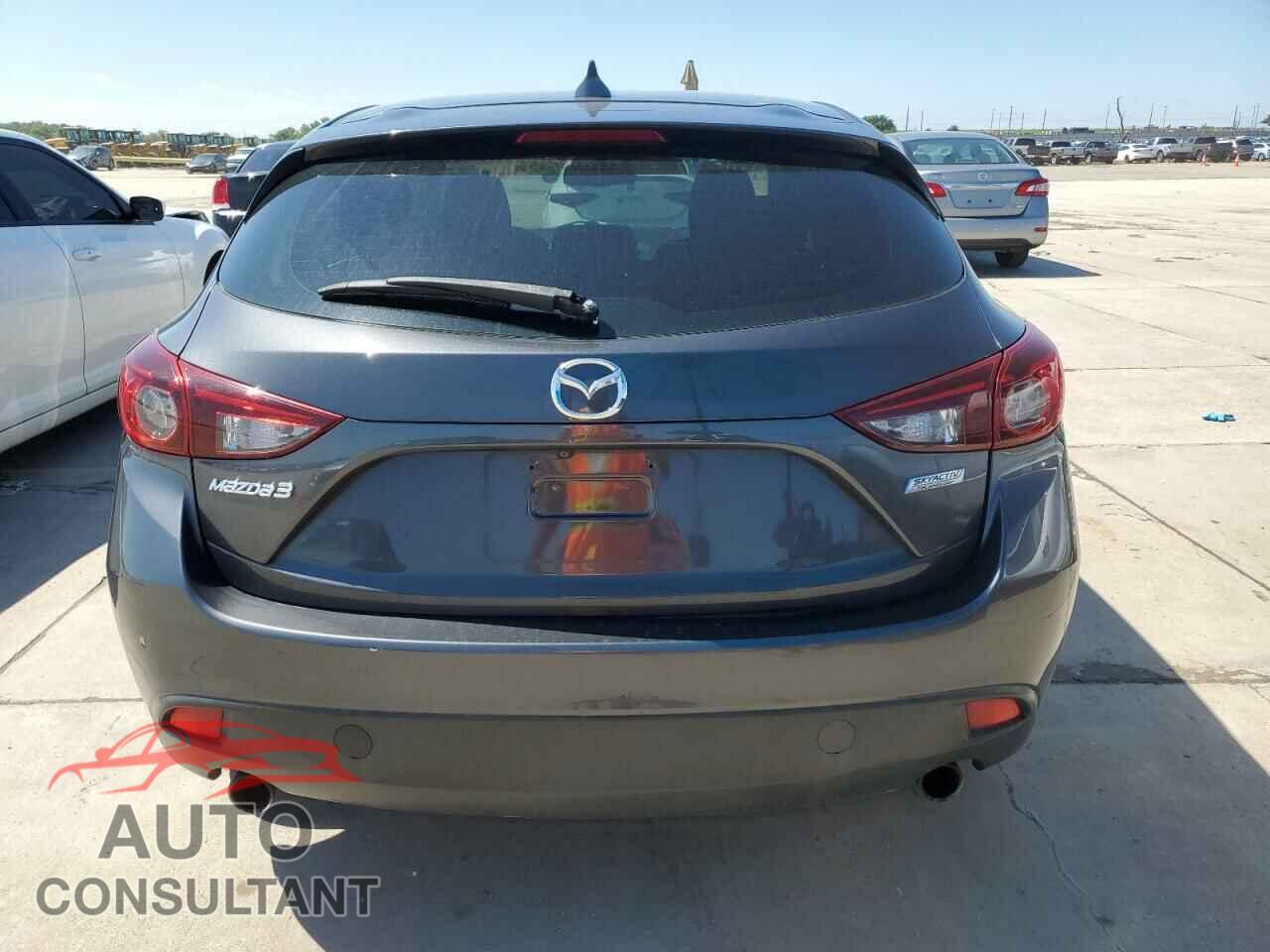 MAZDA 3 2016 - 3MZBM1M76GM303718