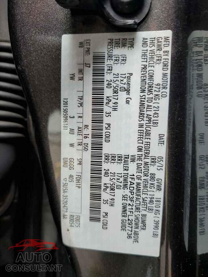 FORD FOCUS 2015 - 1FADP3F21FL297736