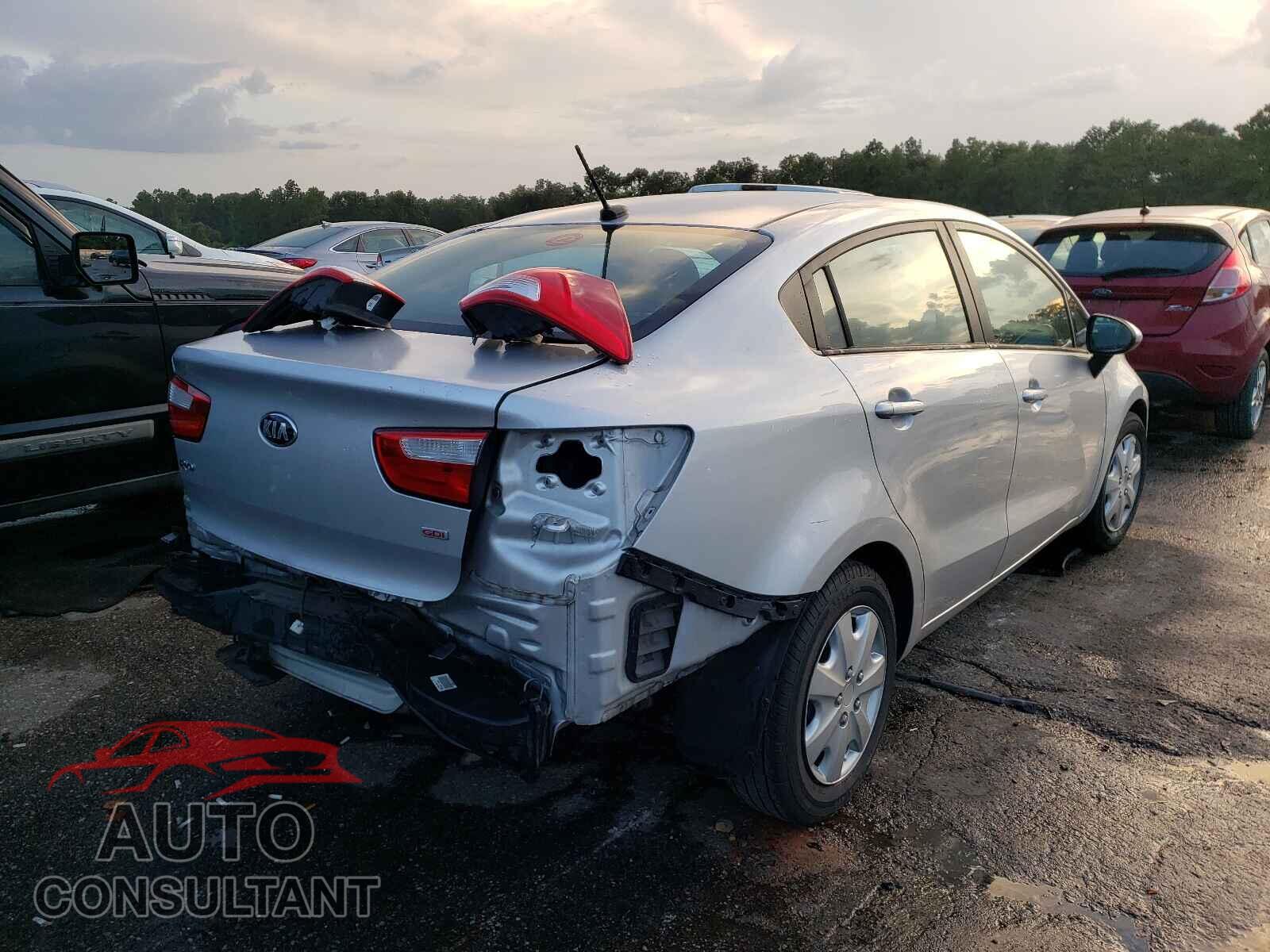 KIA RIO 2017 - KNADM4A31H6037635