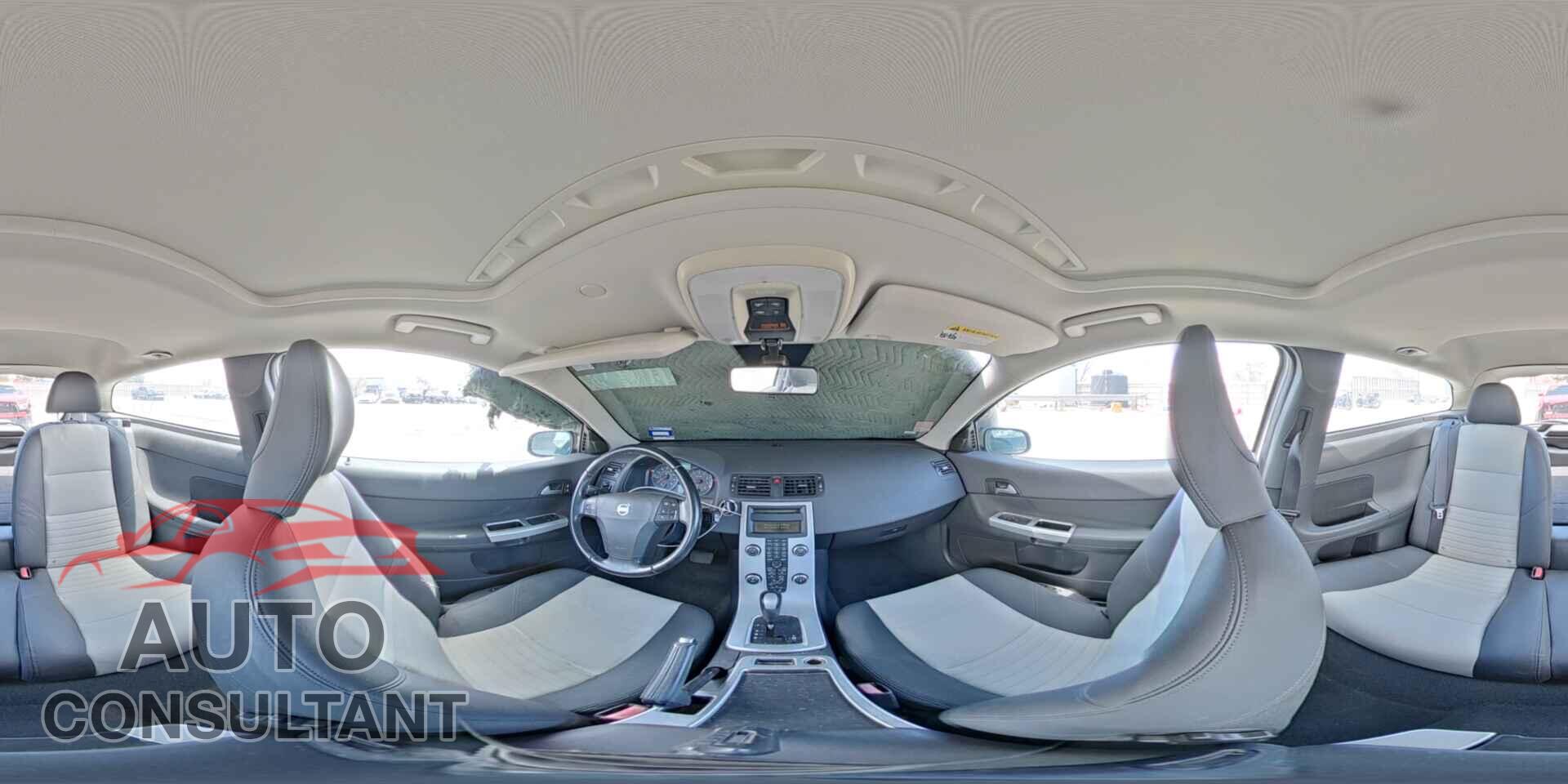 VOLVO C30 2012 - YV1672MK1C2269401