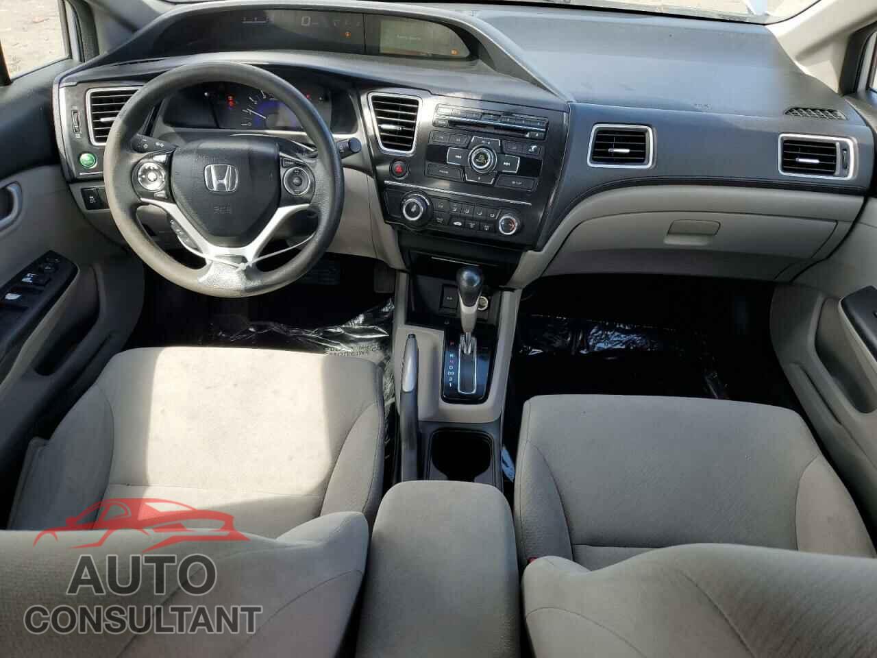 HONDA CIVIC 2013 - 2HGFB2F55DH582019