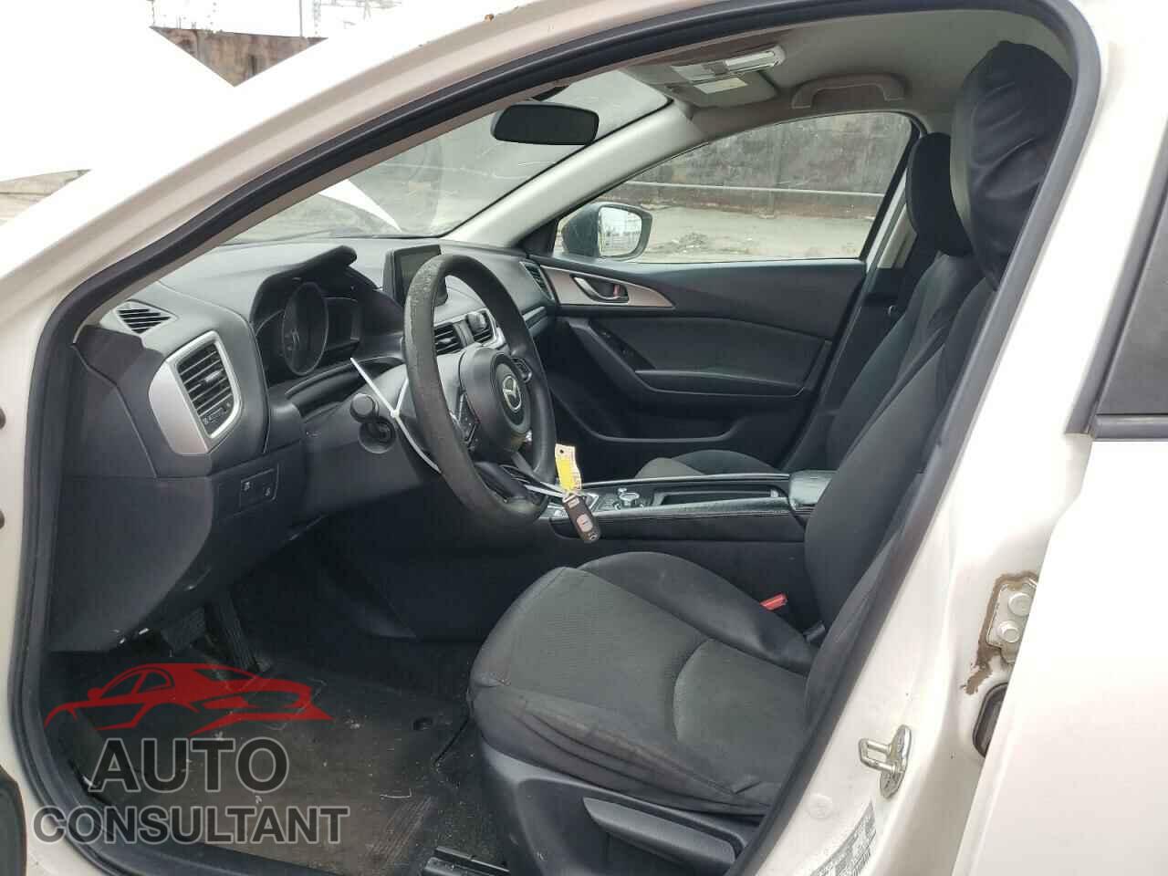 MAZDA 3 2017 - 3MZBN1K7XHM118931
