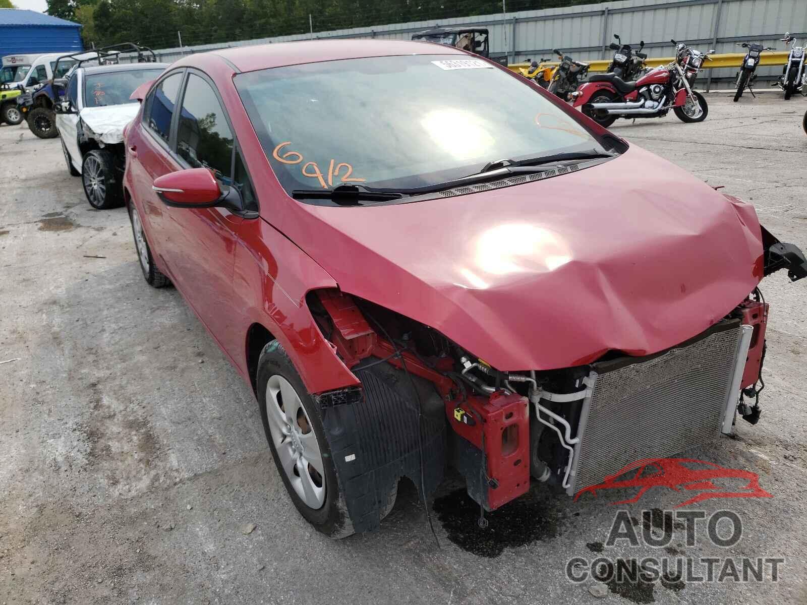 KIA FORTE 2016 - KNAFX4A69G5548878