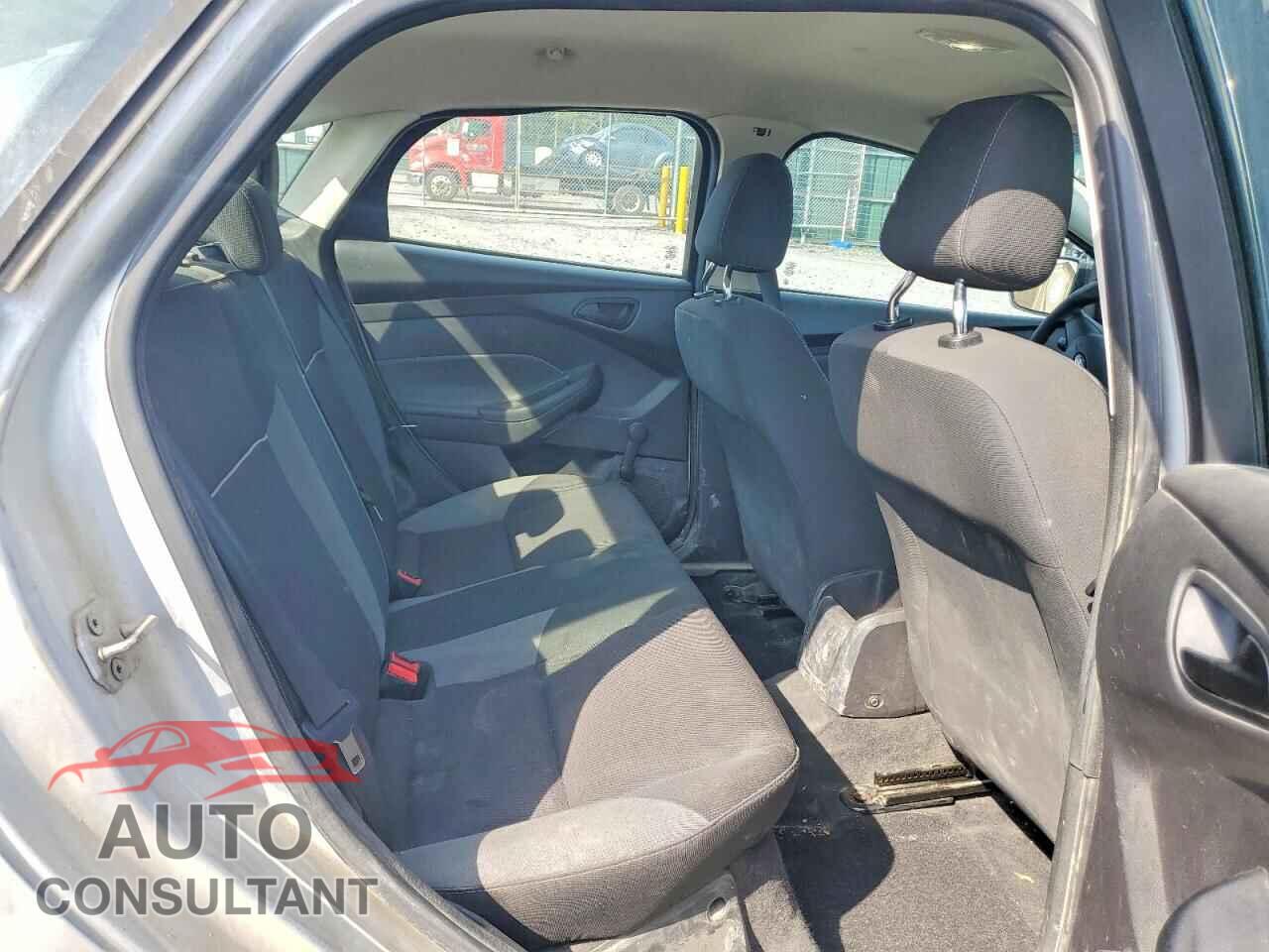FORD FOCUS 2012 - 1FAHP3E23CL182344