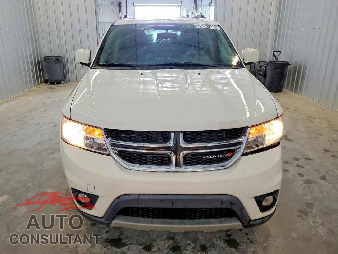 DODGE JOURNEY 2017 - 3C4PDCBG7HT571627
