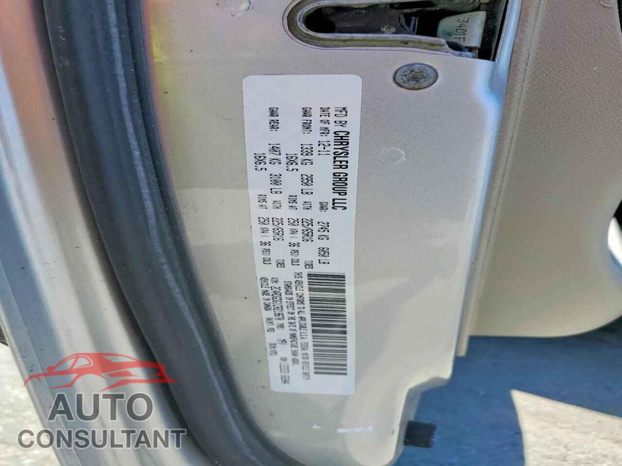 DODGE CARAVAN 2012 - 2C4RDGDG1CR219670