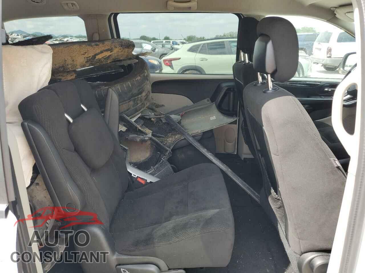 DODGE CARAVAN 2015 - 2C4RDGBG3FR728652