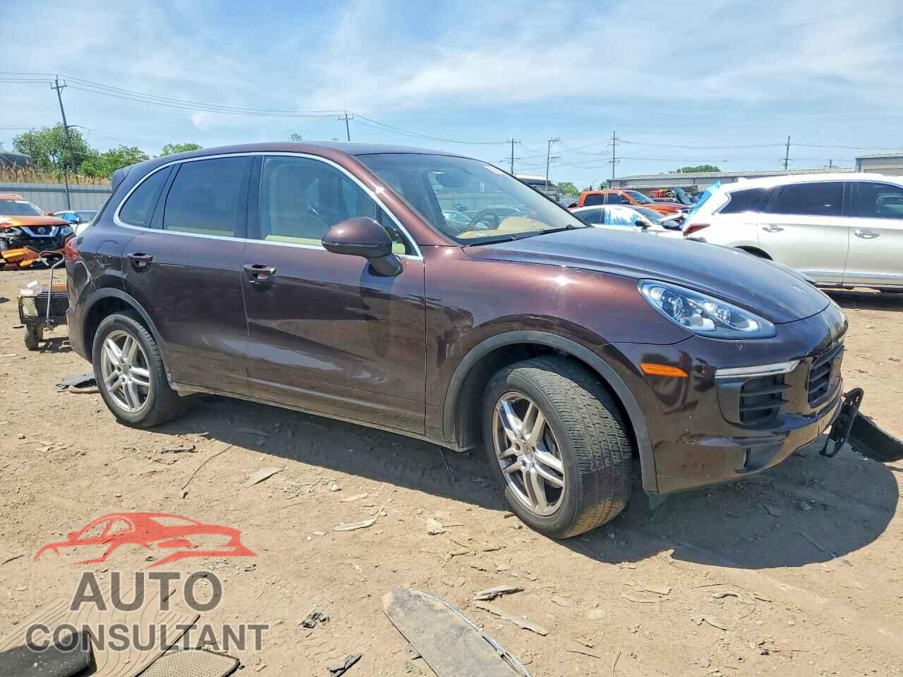 PORSCHE CAYENNE 2016 - WP1AA2A28GLA01711