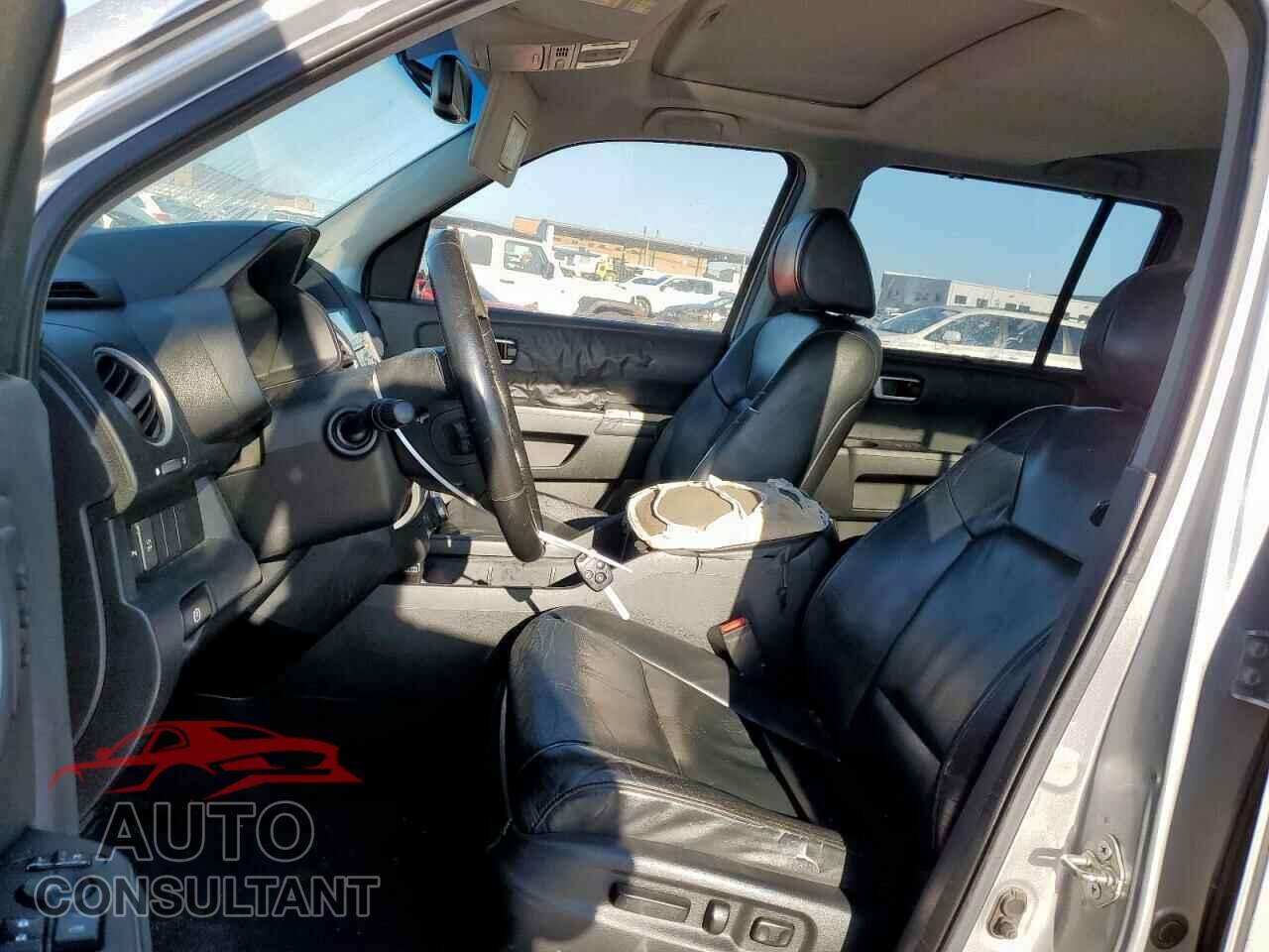 HONDA PILOT 2010 - 5FNYF3H87AB021993