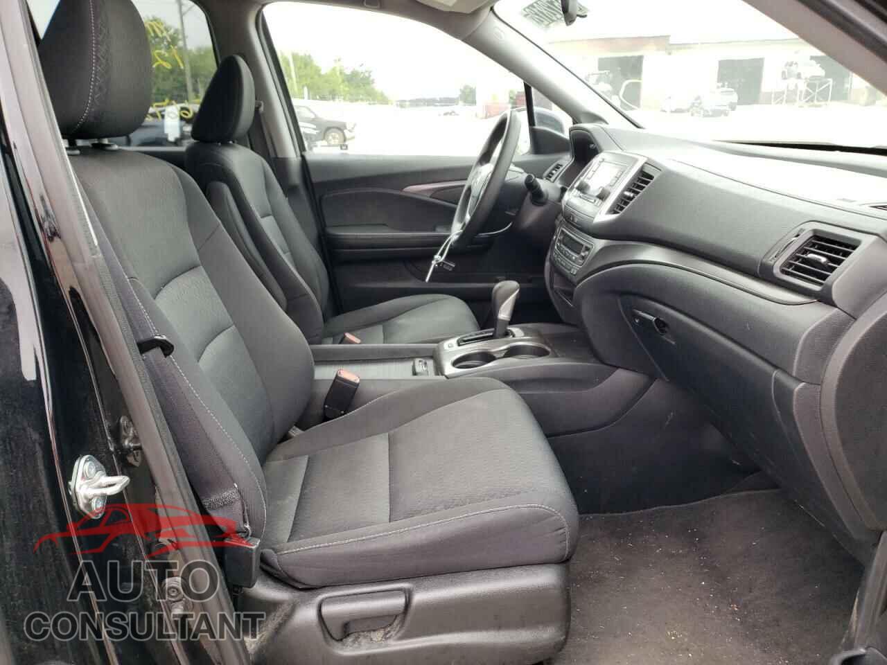 HONDA RIDGELINE 2017 - 5FPYK3F13HB021914