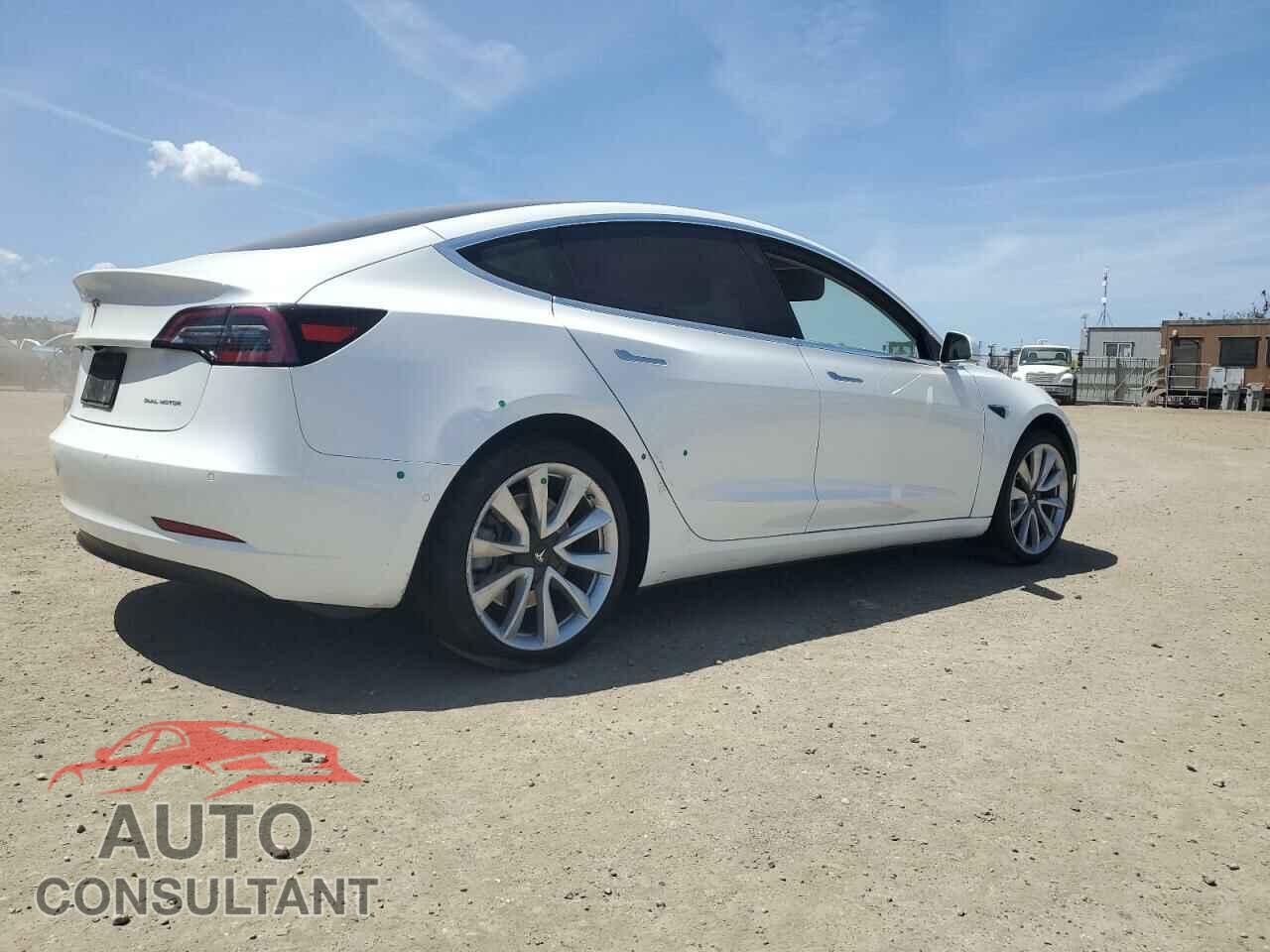 TESLA MODEL 3 2020 - 5YJ3E1EB5LF747405