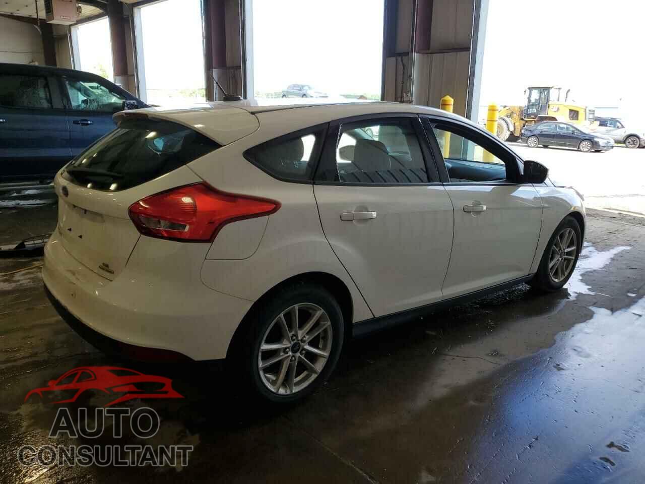 FORD FOCUS 2016 - 1FADP3K22GL213544
