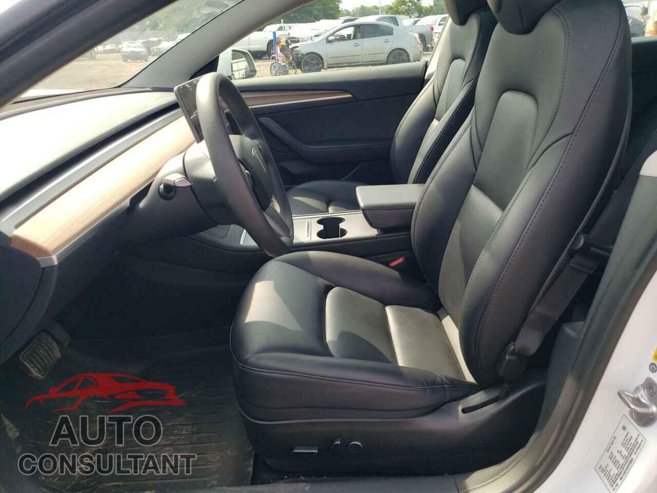 TESLA MODEL 3 2023 - 5YJ3E1EA5PF586003