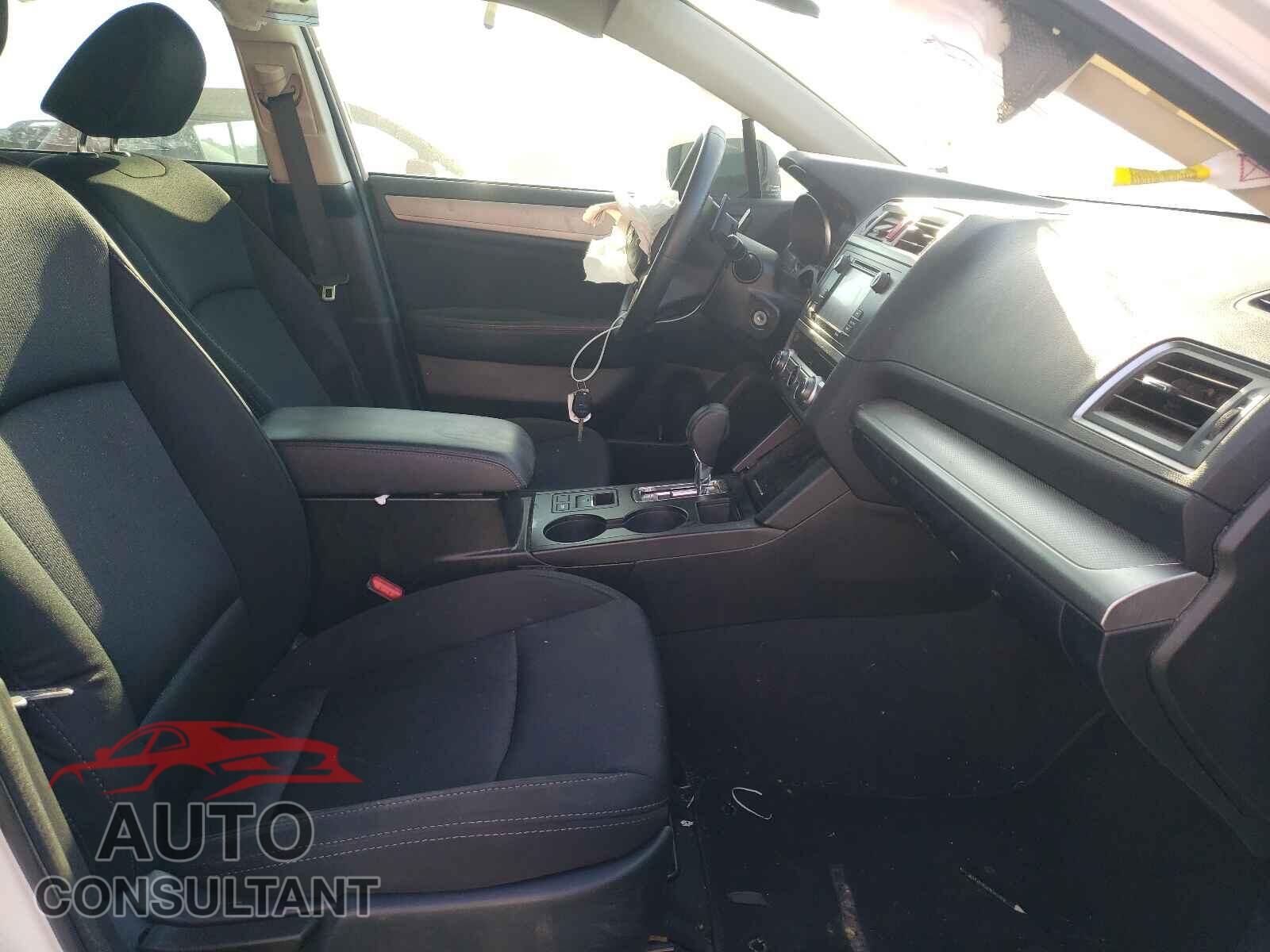 SUBARU LEGACY 2017 - 4S3BNAA66H3016801
