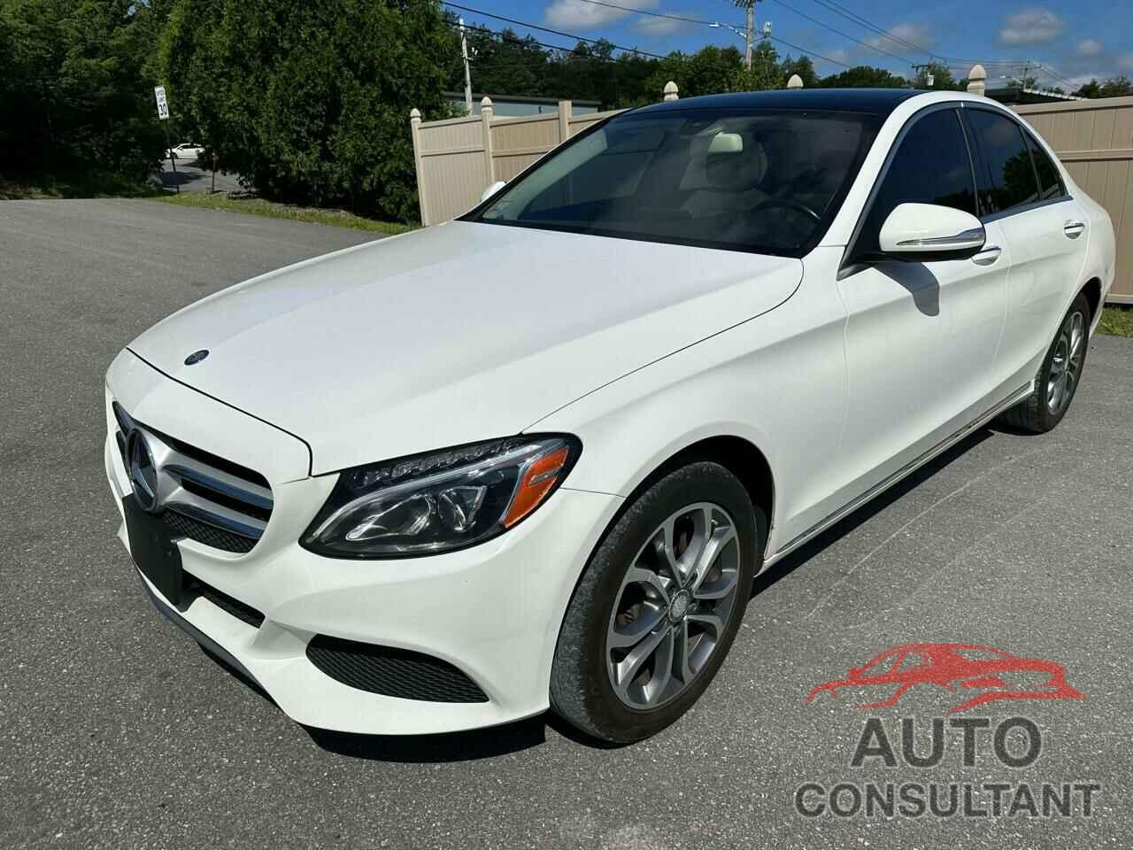 MERCEDES-BENZ C-CLASS 2015 - 55SWF4KB3FU011582