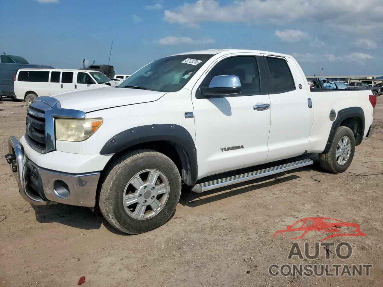 TOYOTA TUNDRA 2010 - 5TFRM5F10AX007032