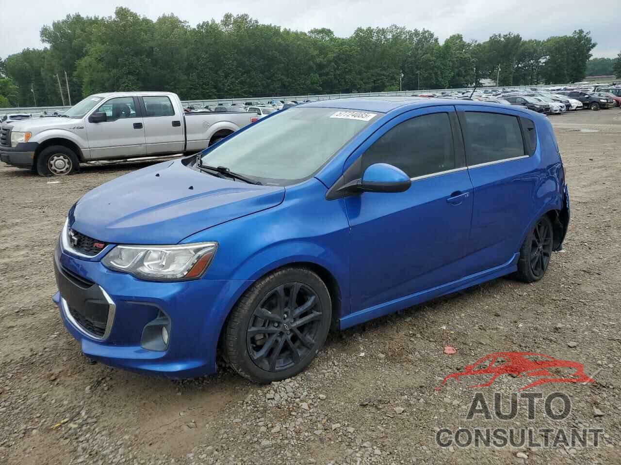 CHEVROLET SONIC 2018 - 1G1JF6SB3J4123833