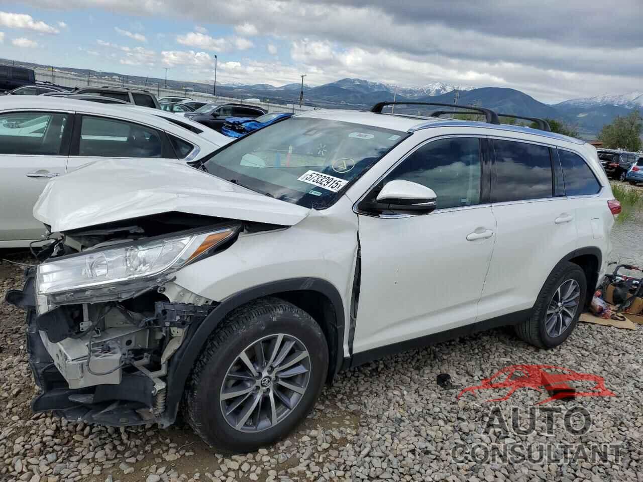 TOYOTA HIGHLANDER 2019 - 5TDJZRFH7KS579614