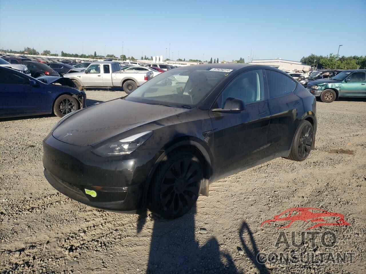 TESLA MODEL Y 2023 - 7SAYGDEF6PF746163