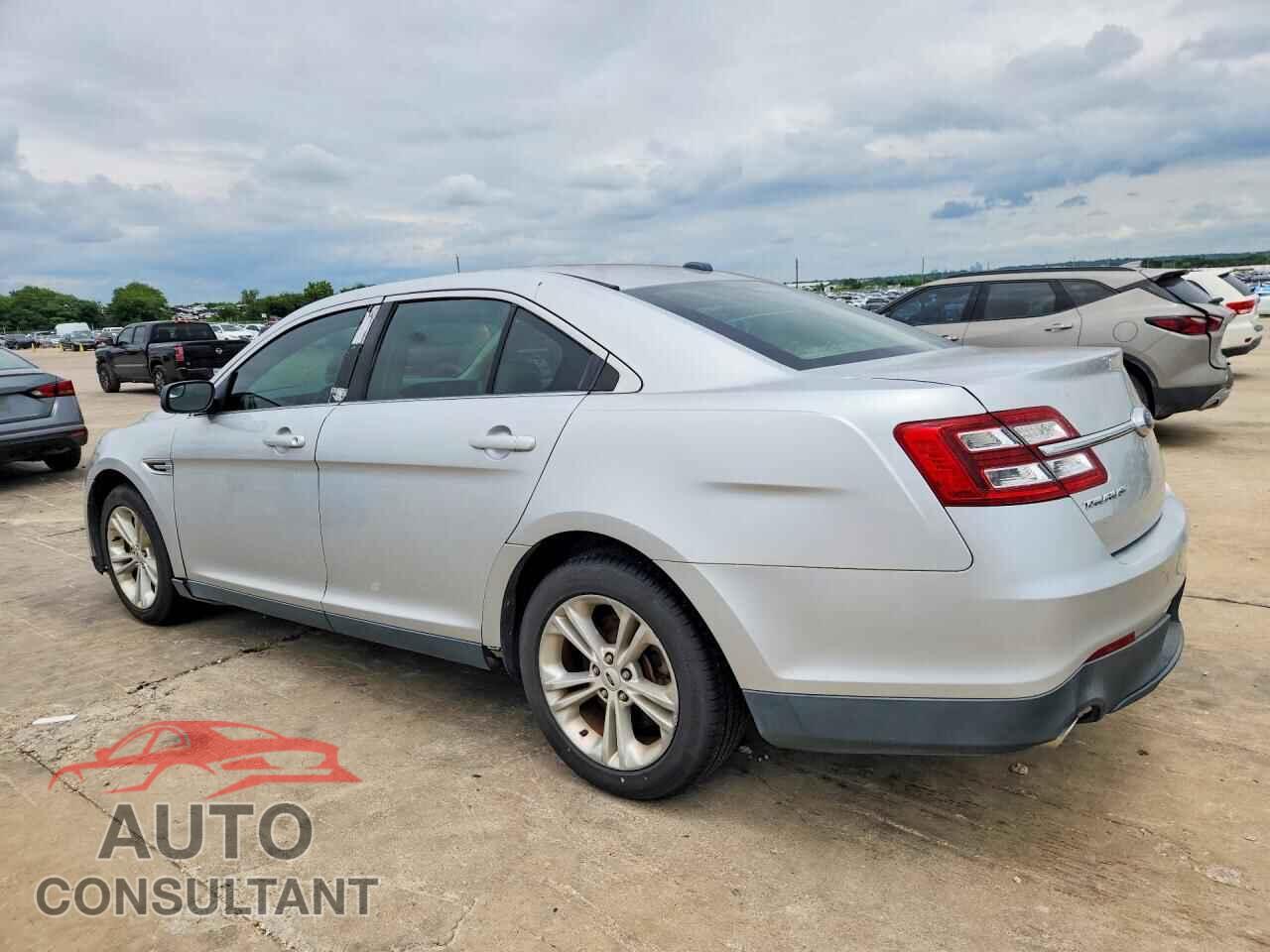 FORD TAURUS 2017 - 1FAHP2D87HG122521